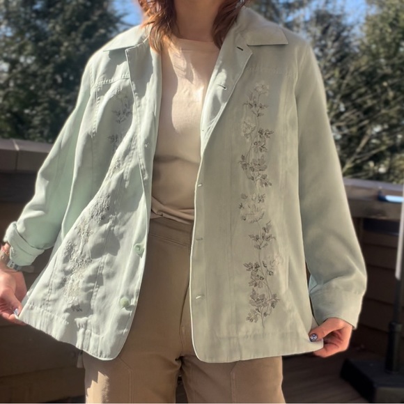 Northern Reflections Suede Feel Embroidered Button Shacket Vintage - Picture 3 of 14